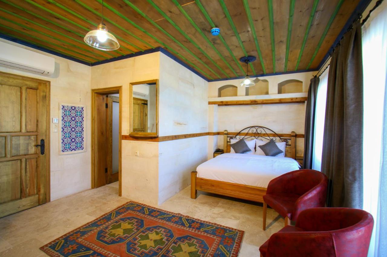 גורמה Sapphire Stone Hotel מראה חיצוני תמונה