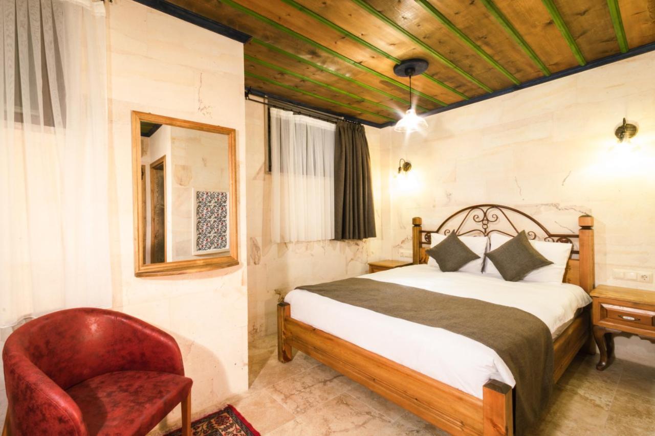 גורמה Sapphire Stone Hotel מראה חיצוני תמונה